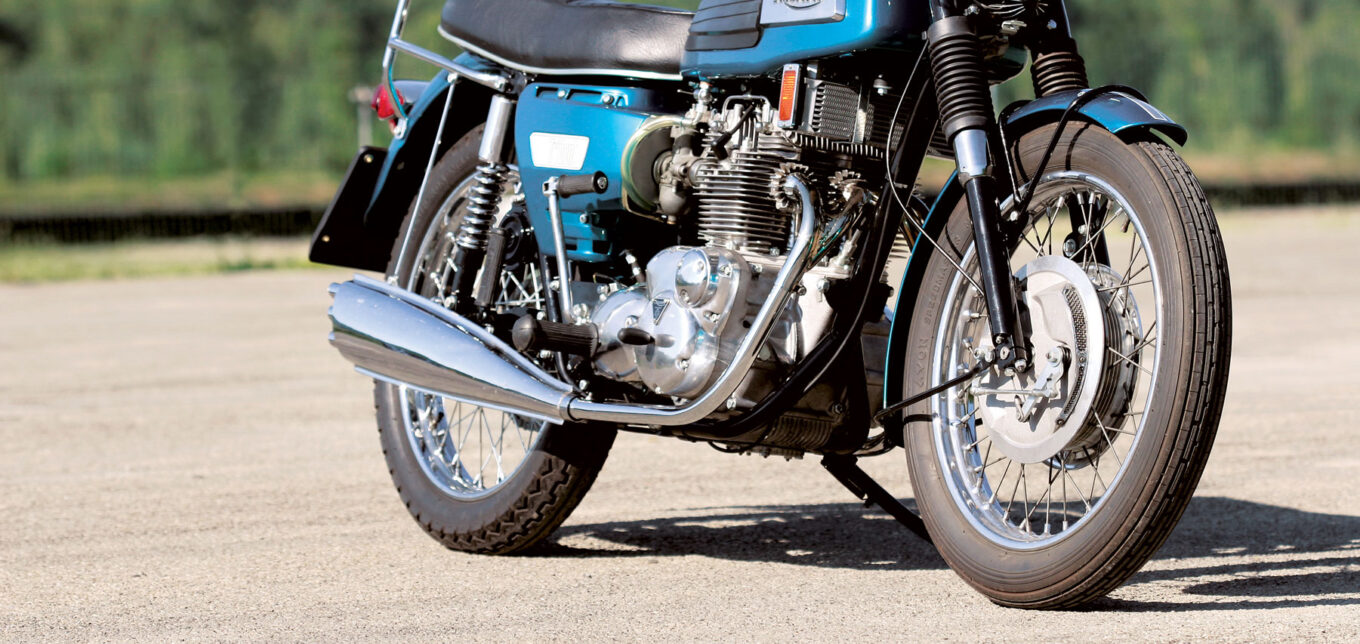 BRITISH TWIN 愉悦の英車真髄 TRIUMPH/BSA/NORTON… BRITISH TWIN 愉悦の英車真髄 TRIUMPH/BSA/NORTON…